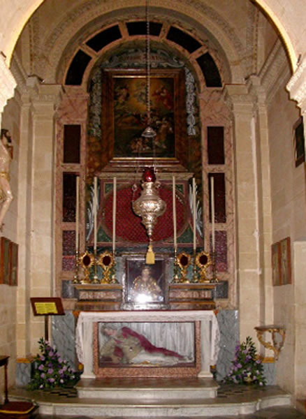 Gozo Cathedral a side chapel alter