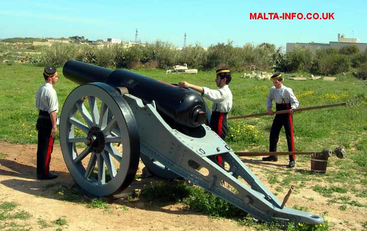 Preparing Victorian Cannon