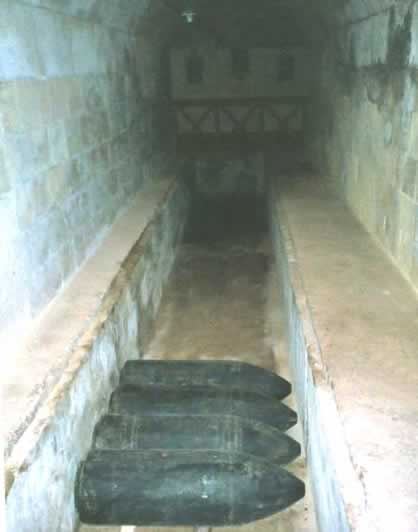The shell are stored within a trench inside the magazine